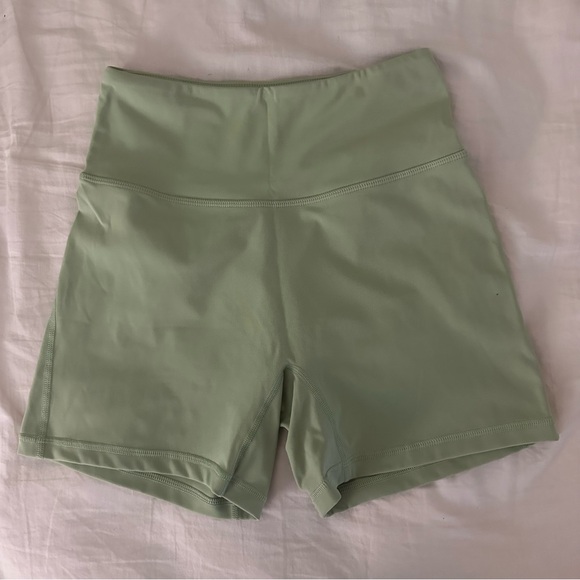 Pulse Surge 4” Short - Picture 2 of 2